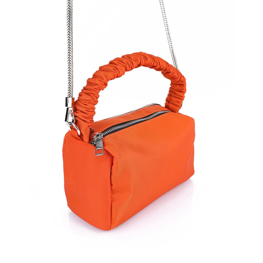 Bath Women's Chain Shoulder Bag and Crossbody Bag