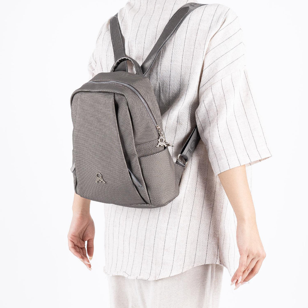 Meris Female Medium Size Backpack