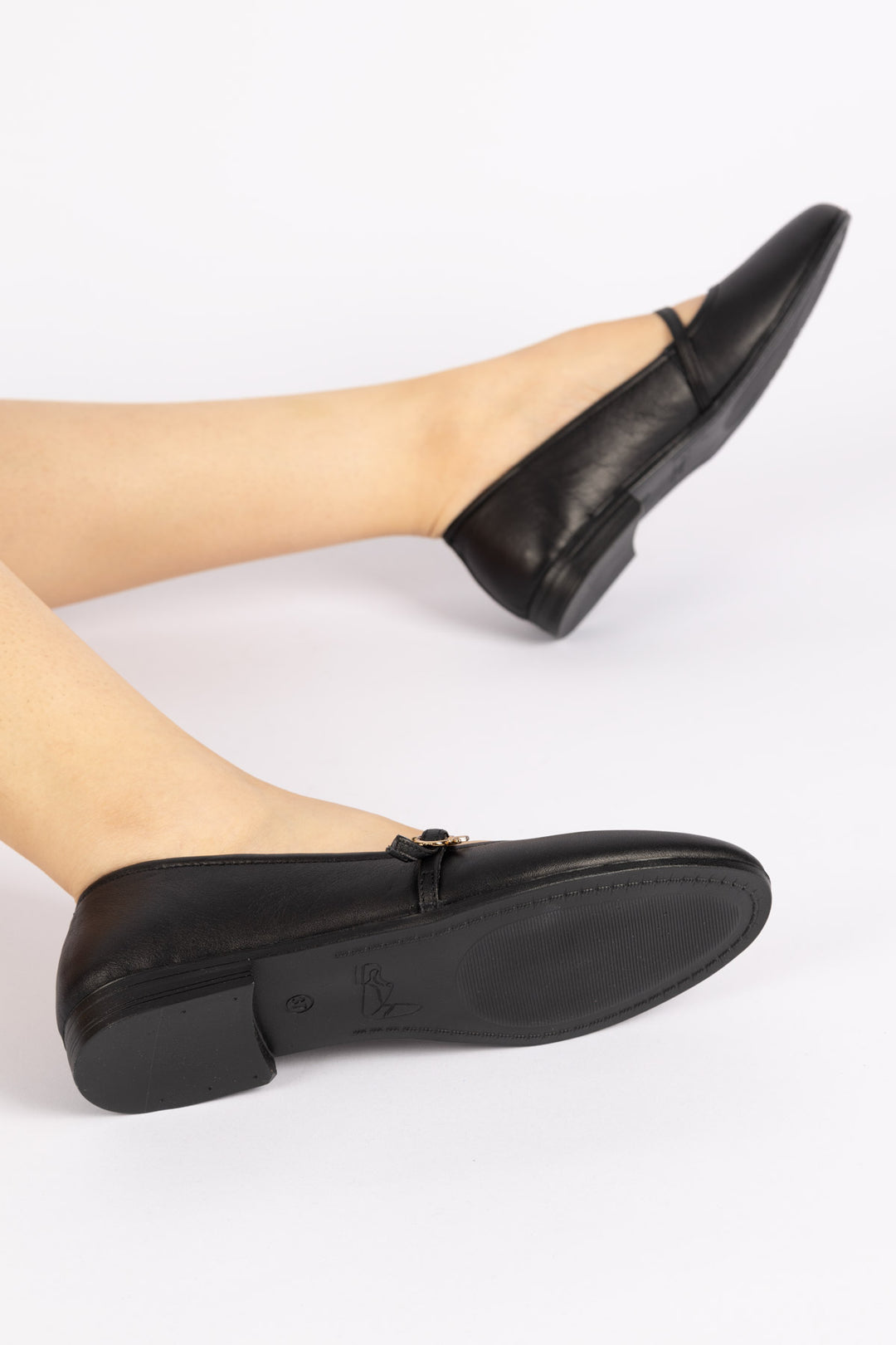 Radon Women's Genuine Leather Black Ballerina Shoes