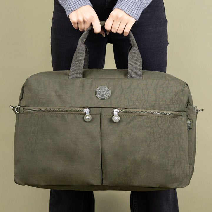 Split Women's Large Sports and Travel Bag
