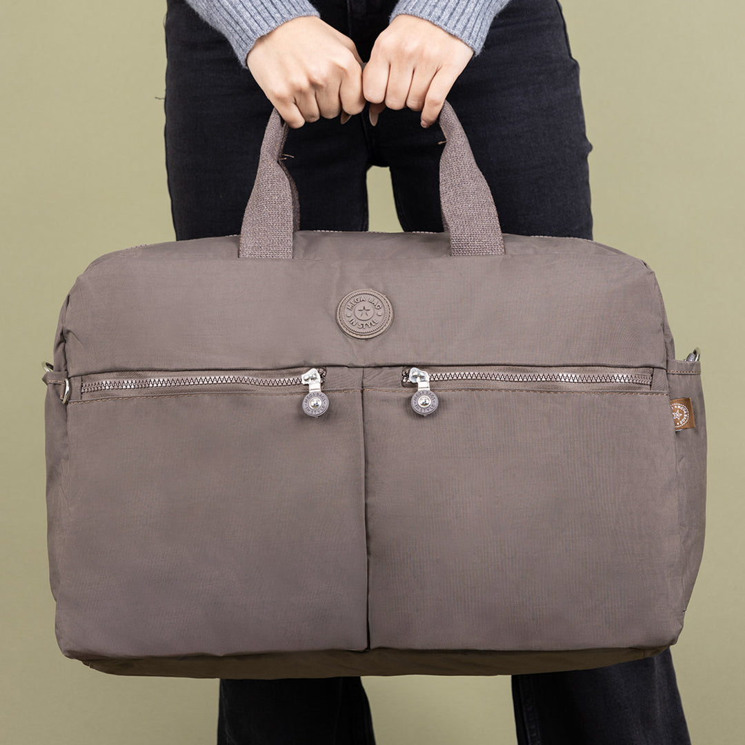 Split Women's Large Sports and Travel Bag