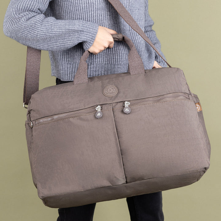 Split Women's Large Sports and Travel Bag
