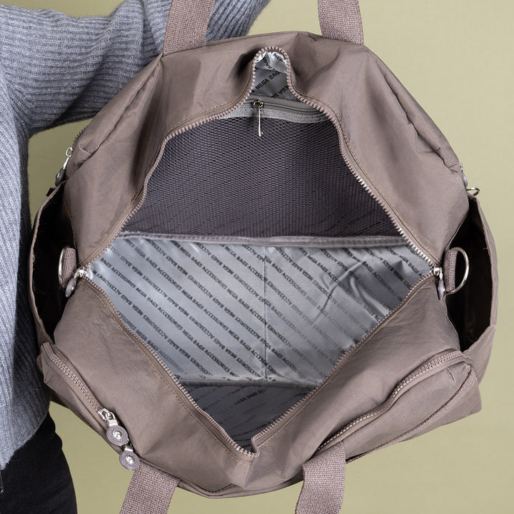 Split Women's Large Sports and Travel Bag
