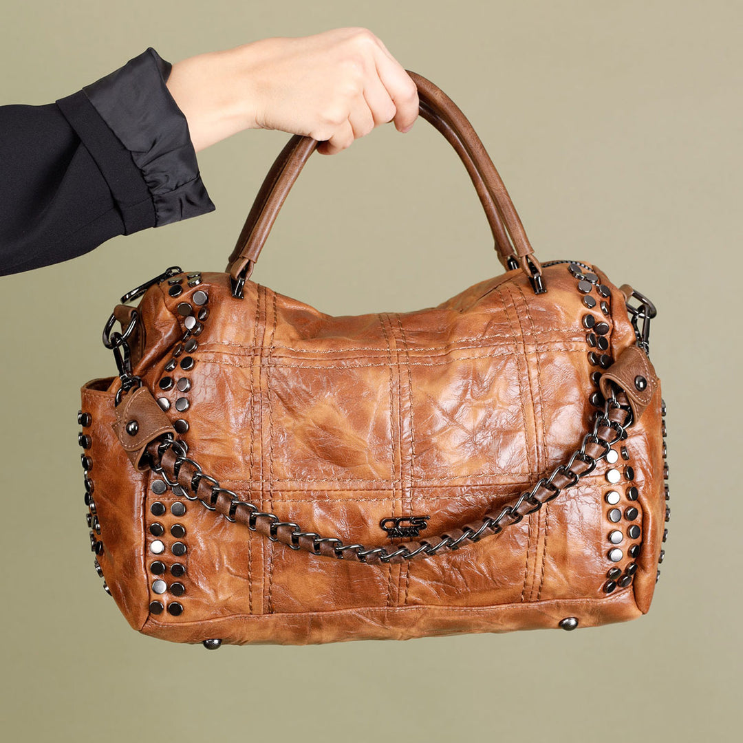 Yasur Women's Chain Detailed Crossbody Bag