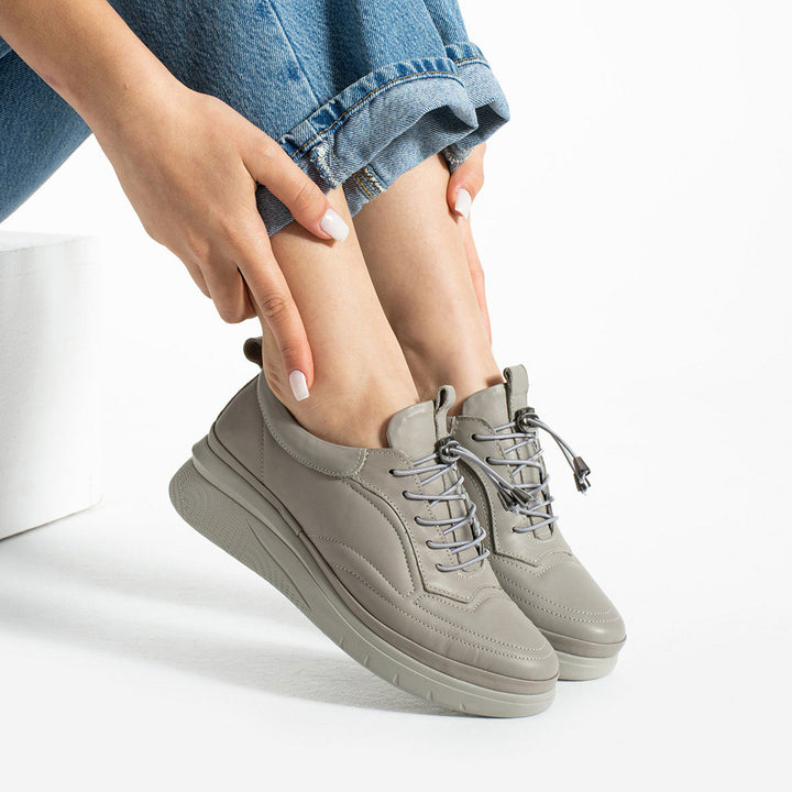 Fared Women's Genuine Leather Stone Casual Shoes