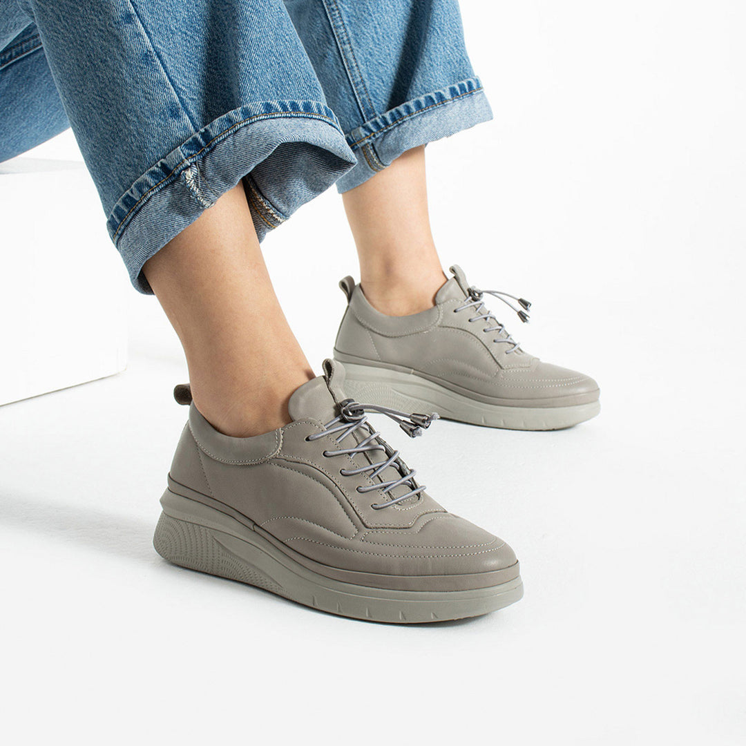 Fared Women's Genuine Leather Stone Casual Shoes