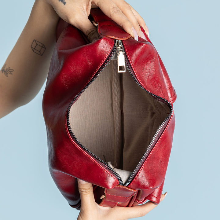 Sefton Adjustable Strap Shoulder Bag